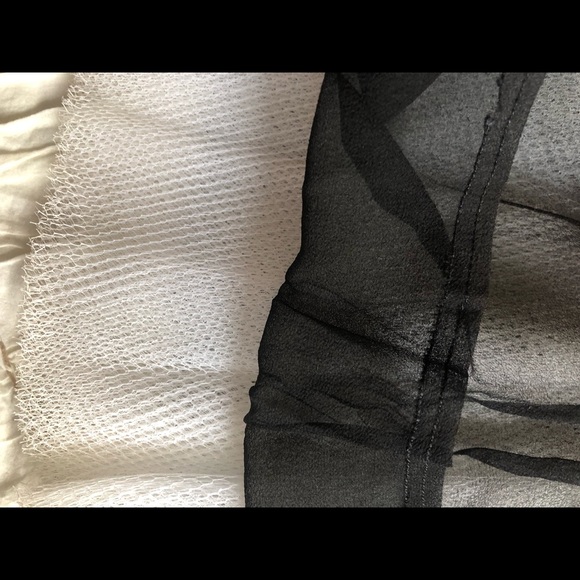 Sheer black skirt / slip w/ rosettes 1988 - Picture 4 of 6